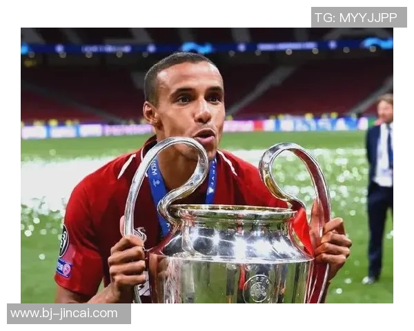 美国足球传奇人物回顾与他们的辉煌成就分析